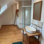 Petit Loft, Maison Bord De