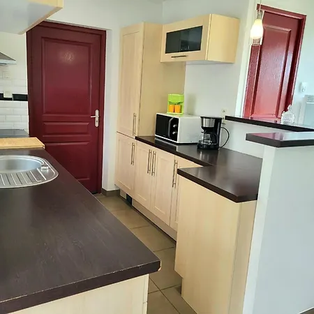 Vakantiehuis Petit Loft, Maison Bord De *